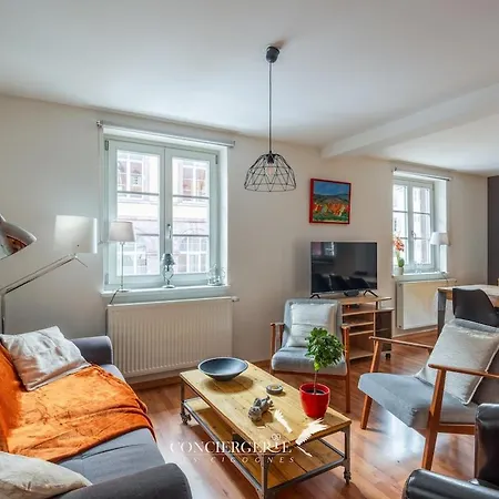 Maison Historique Au Coeur Du Marché De Noël *