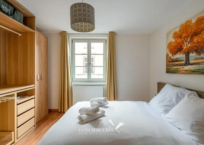 Holiday home Maison Historique Au Coeur Du Marche De Noel